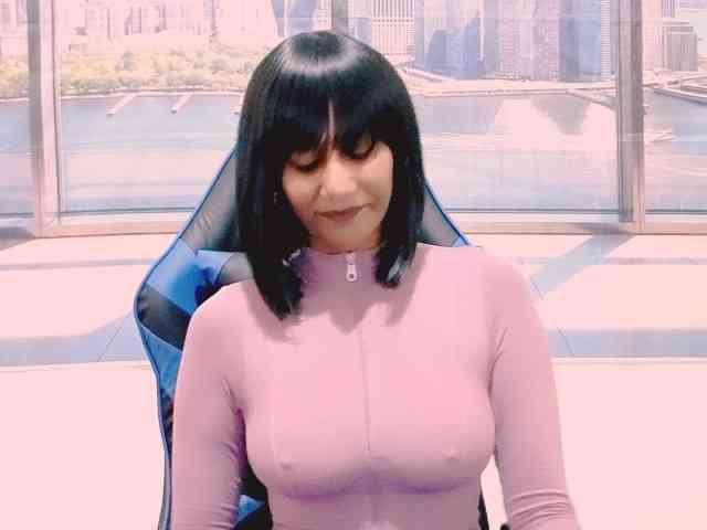 ErroticStarr webcam