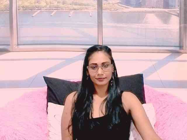 ErroticStarr webcam