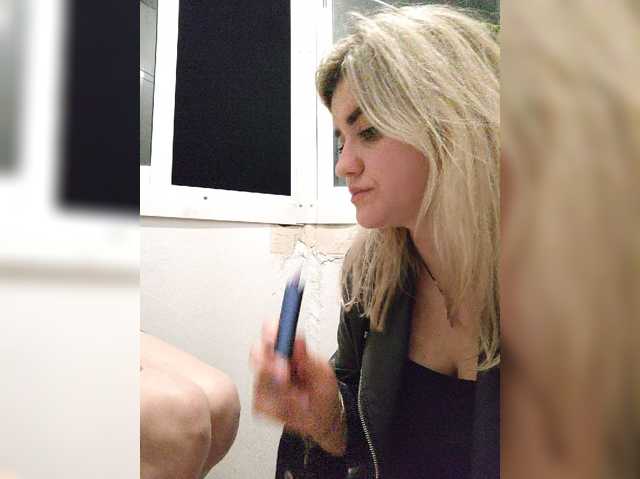 --Daiguiri-- live cam on BongaCams