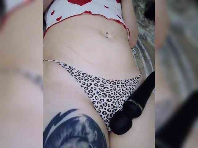 --Daiguiri-- Live Webcam on BongaCams