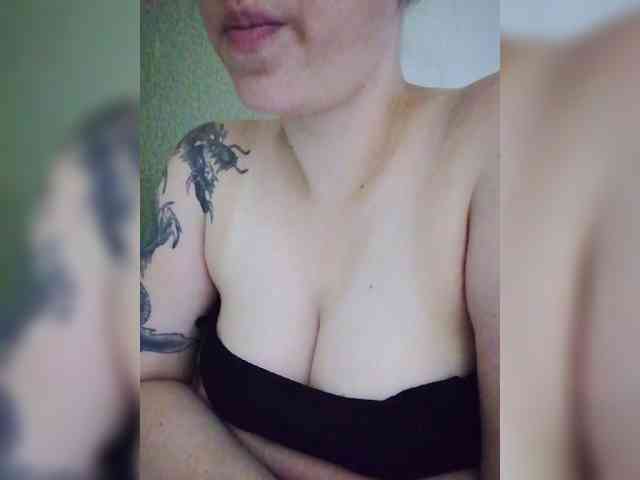 -Tiffany- webcam