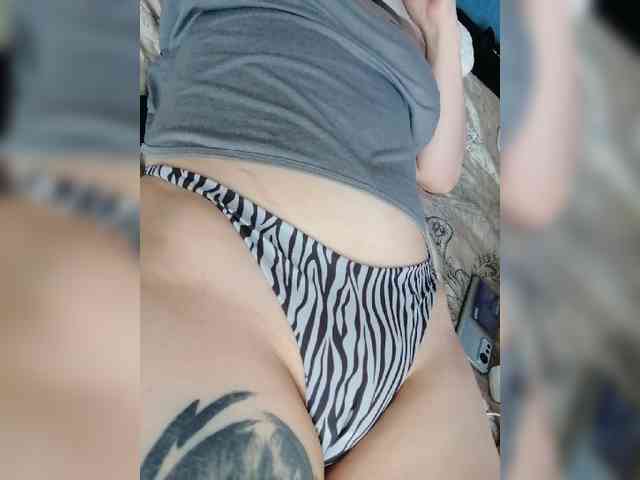 -Tiffany- webcam
