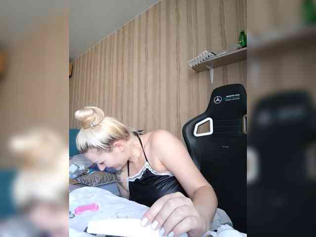 -Tiffany- webcam