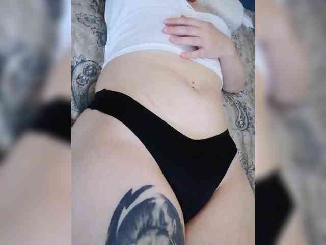 -Tiffany- webcam