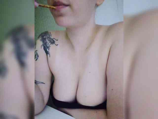 -Tiffany- webcam