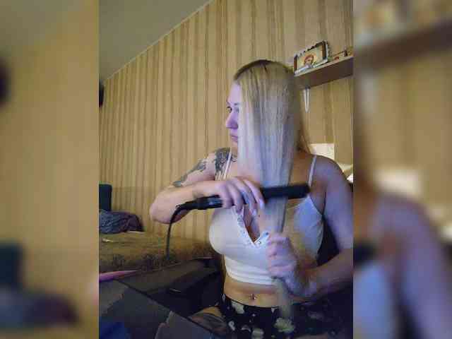 -Tiffany- webcam