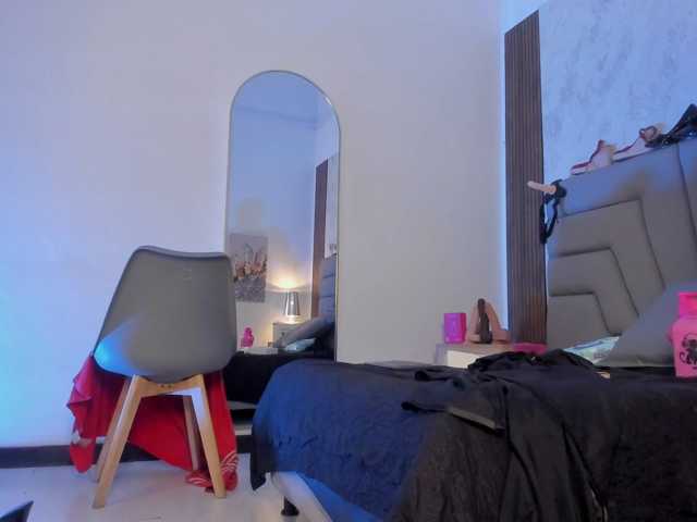SofiPerez в эфире на BongaCams