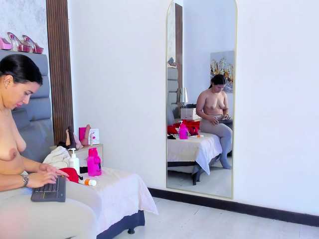 SofiPerez live cam on BongaCams