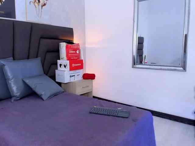 SofiPerez webcam