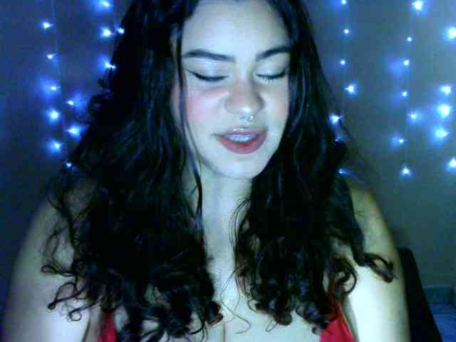 Modelo: COLORFULPUSSY