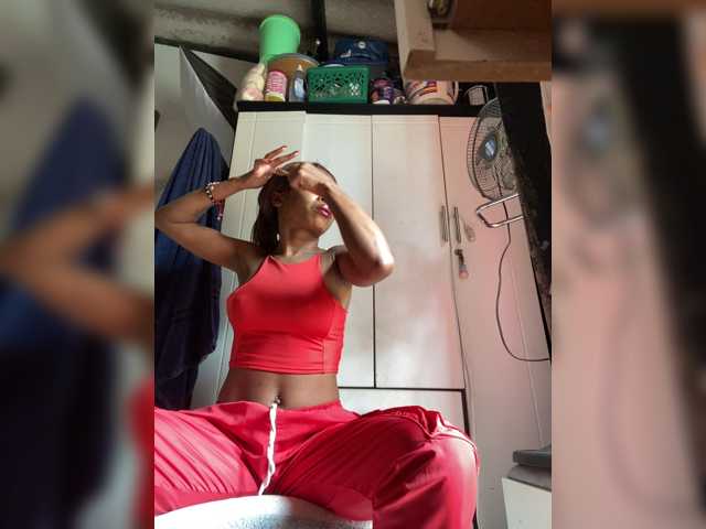 siara-will live cam on BongaCams