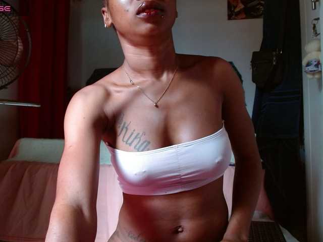 siara-will live cam on BongaCams