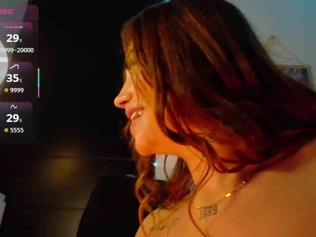 Sophi-tayson webcam