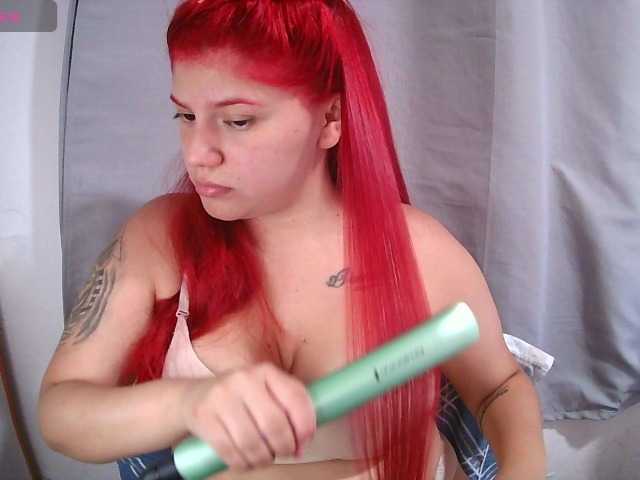 Stefyrosse live cam on BongaCams