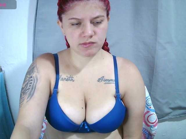 Stefyrosse live cam on BongaCams