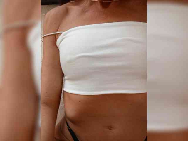 ____v____kaif___ webcam