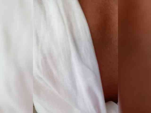 ___v____kaif__ webcam