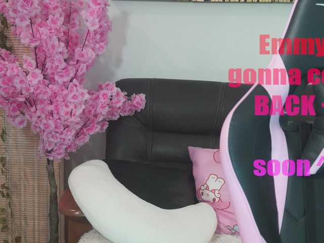 EmmylieMorris's BongaCams show and profile