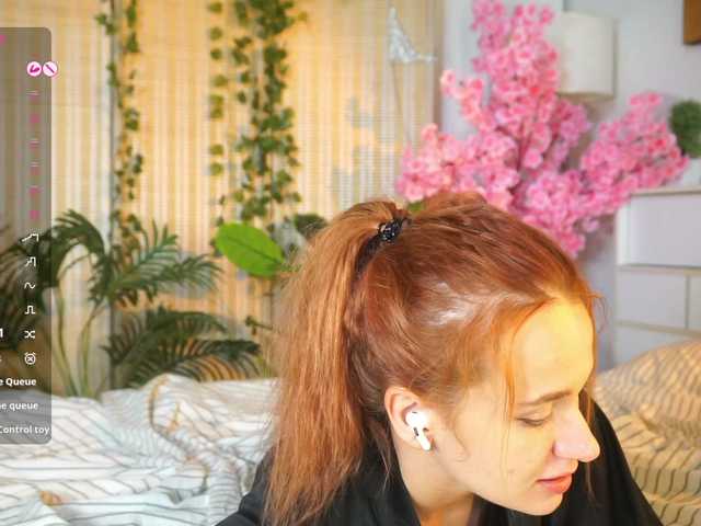EmmylieMorris Live Cam on BongaCams