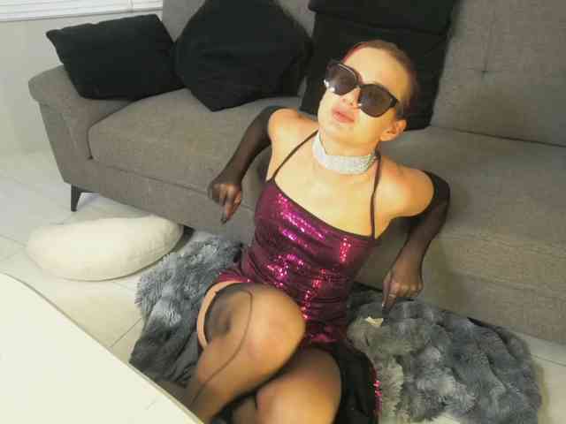 Daughter_Of_Ronaldo webcam