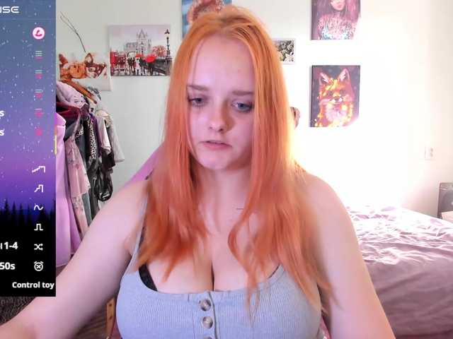 Diafoxy live cam on BongaCams