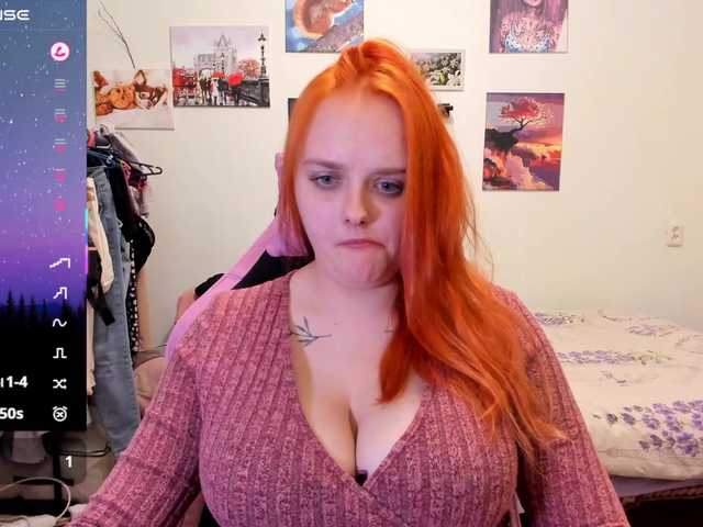 le modèle Diafoxy est en webcam porno dans un show sur le site bongacams, il possède les tags suivants: White/Caucasian,Redhead,Shaved
