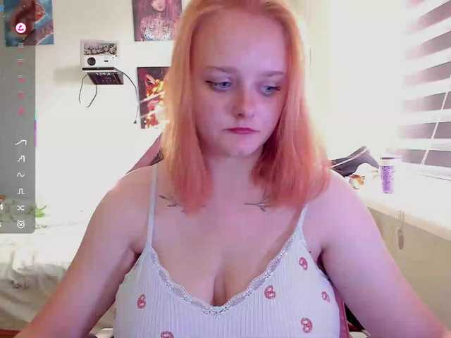 Diafoxy live cam on BongaCams