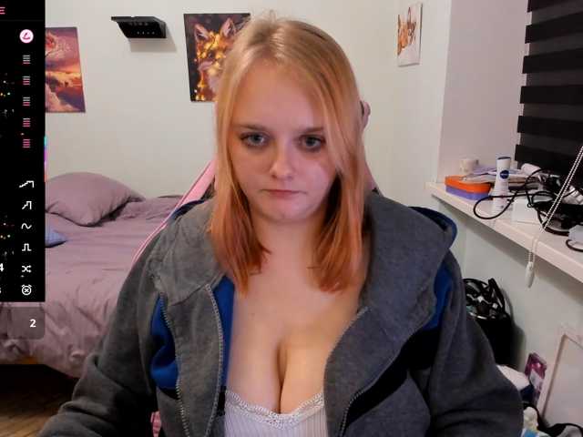 Diafoxy live cam on BongaCams