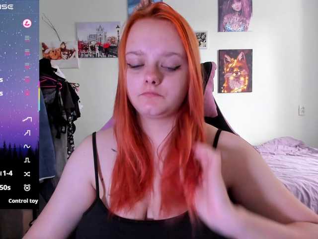 Diafoxy live cam on BongaCams