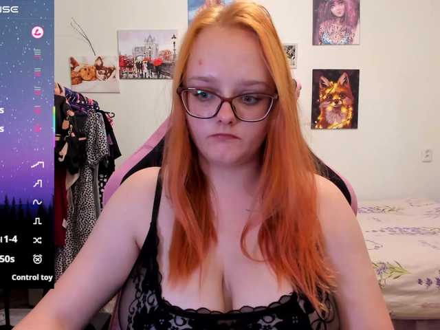 Diafoxy live cam on BongaCams