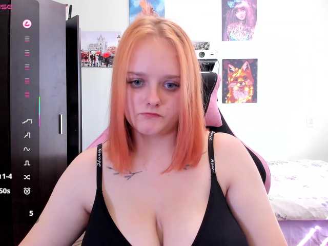 Diafoxy live webcam show
