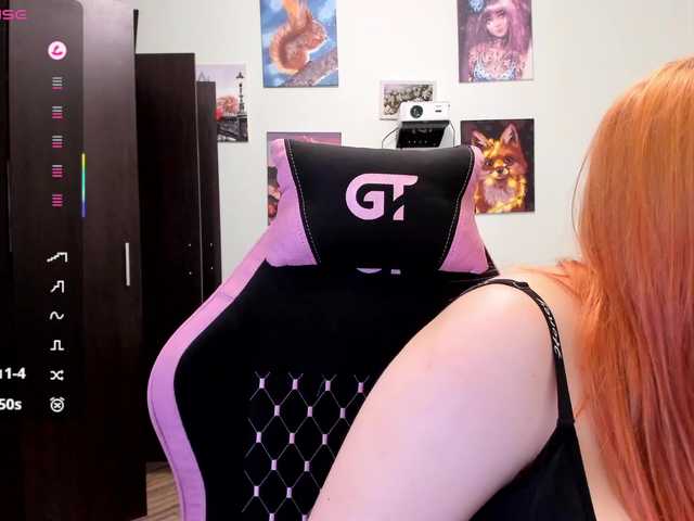 Diafoxy live cam on BongaCams