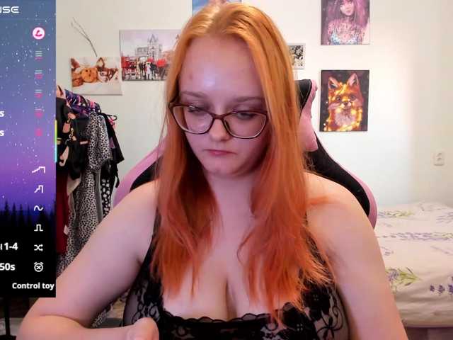 Diafoxy live cam on BongaCams