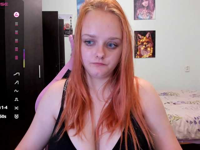 Diafoxy live cam on BongaCams