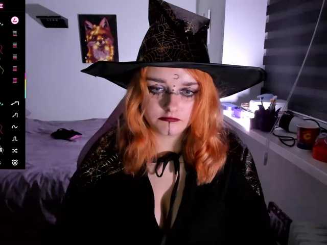 Diafoxy live cam on BongaCams