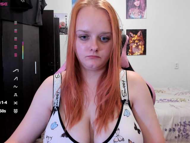 Diafoxy live cam on BongaCams