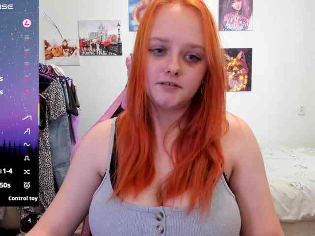 Diafoxy Sex Cam Show