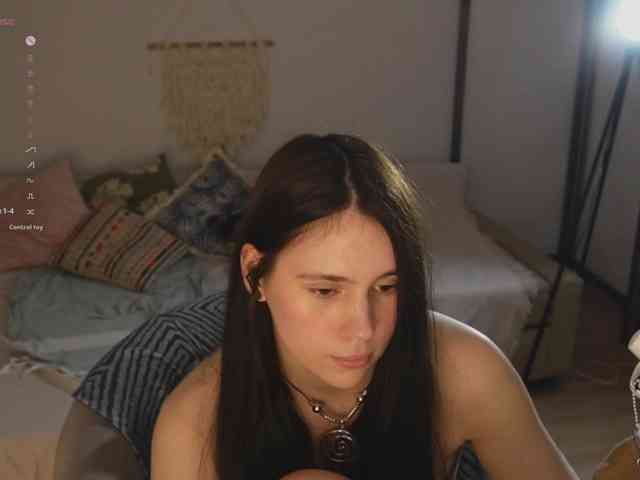 Model: velvetjenny