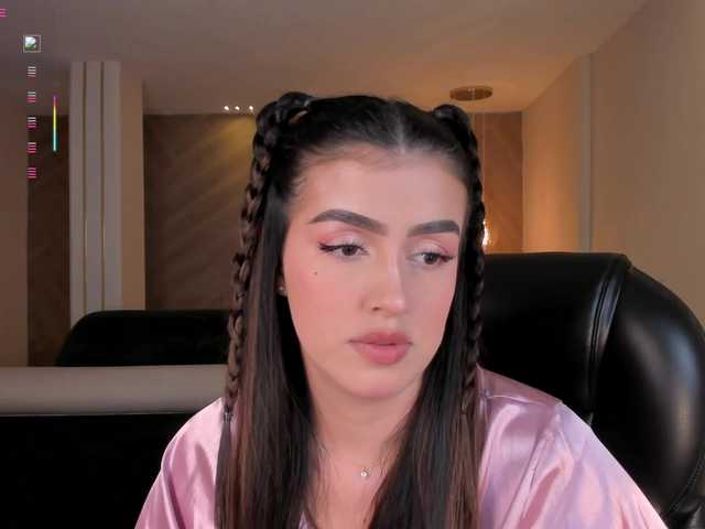 PaulinaSantos1 live cam on BongaCams