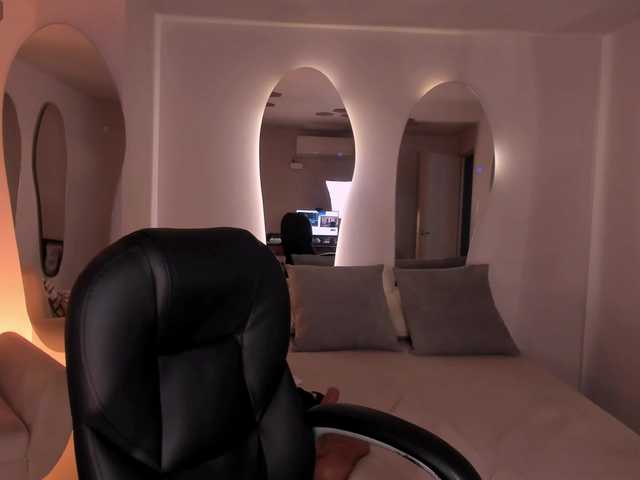PaulinaSantos1 live cam on BongaCams