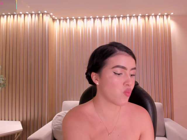 PaulinaSantos1 live cam on BongaCams