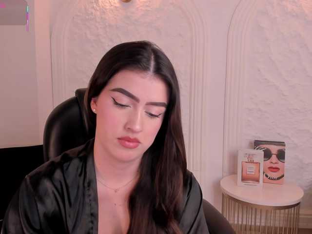 PaulinaSantos1 live cam on BongaCams