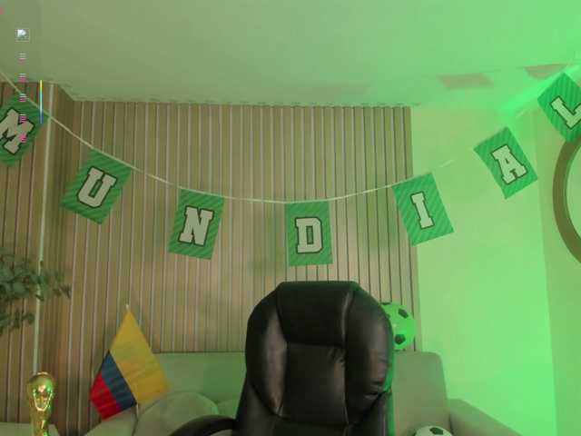 PaulinaSantos1 live cam on BongaCams