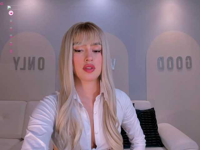 PaulinaSantos1's BongaCams show and profile