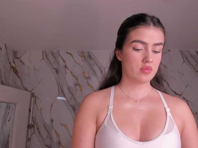 PaulinaSantos1 live cam on BongaCams