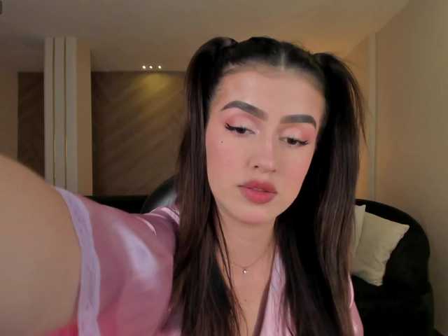 PaulinaSantos1 live cam on BongaCams