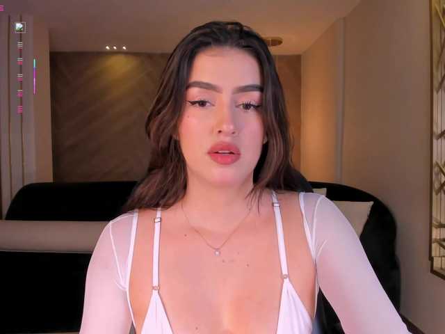 PaulinaSantos1 live cam on BongaCams