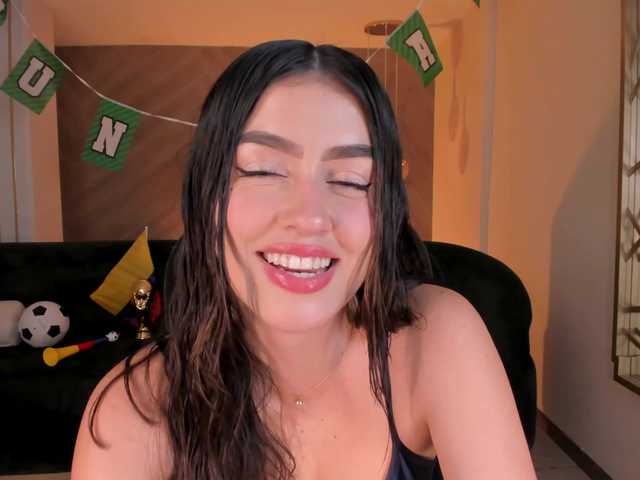 PaulinaSantos1 live cam on BongaCams