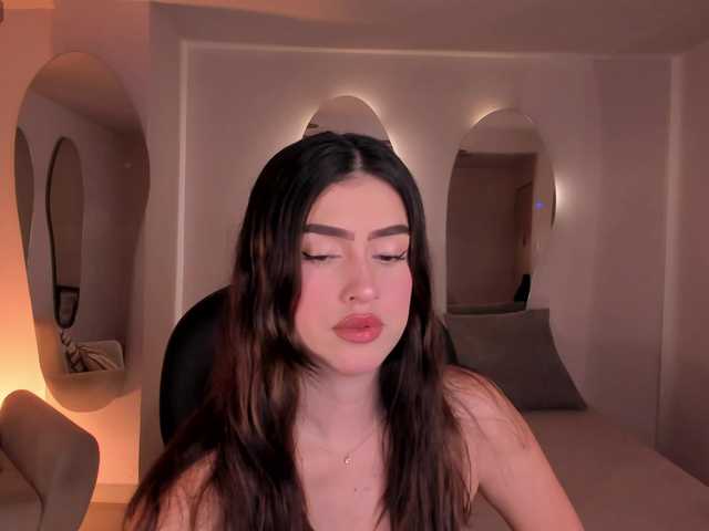 PaulinaSantos1 live cam on BongaCams