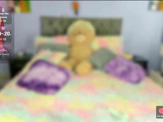 AriaBenneth2 webcam